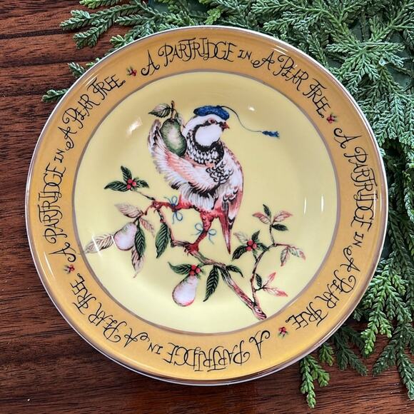 Anthropologie 12 Days of Christmas Dessert Plate Day 1 Partridge in a Pear Tree - Picture 1 of 10